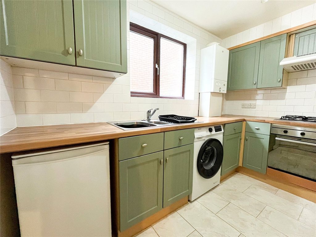 Property photo 2 of 13 Kitchen