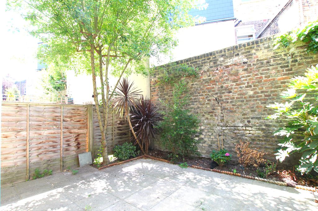 Property photo 2 of 11 2.Jpg