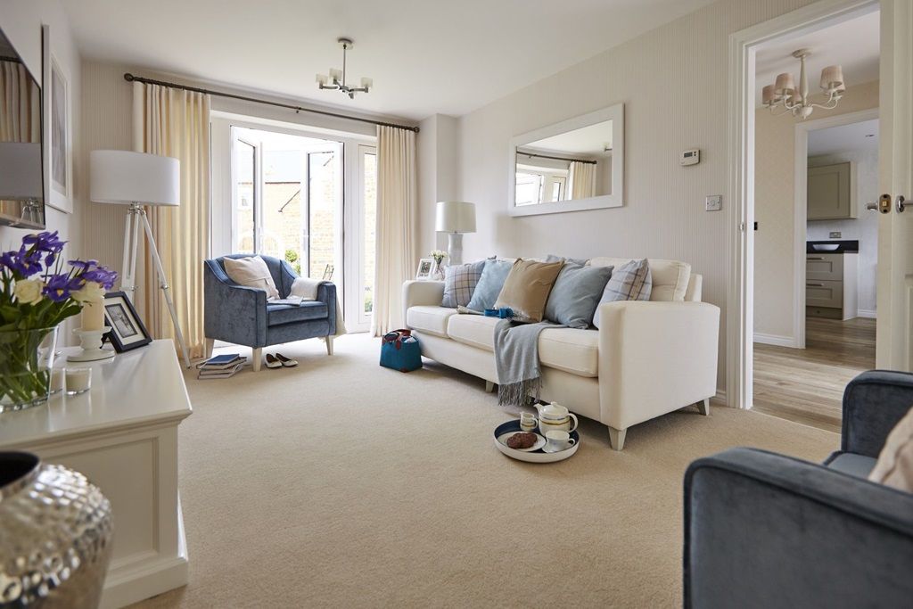 Property photo 2 of 7 Plenty Of Space For Two Sofas