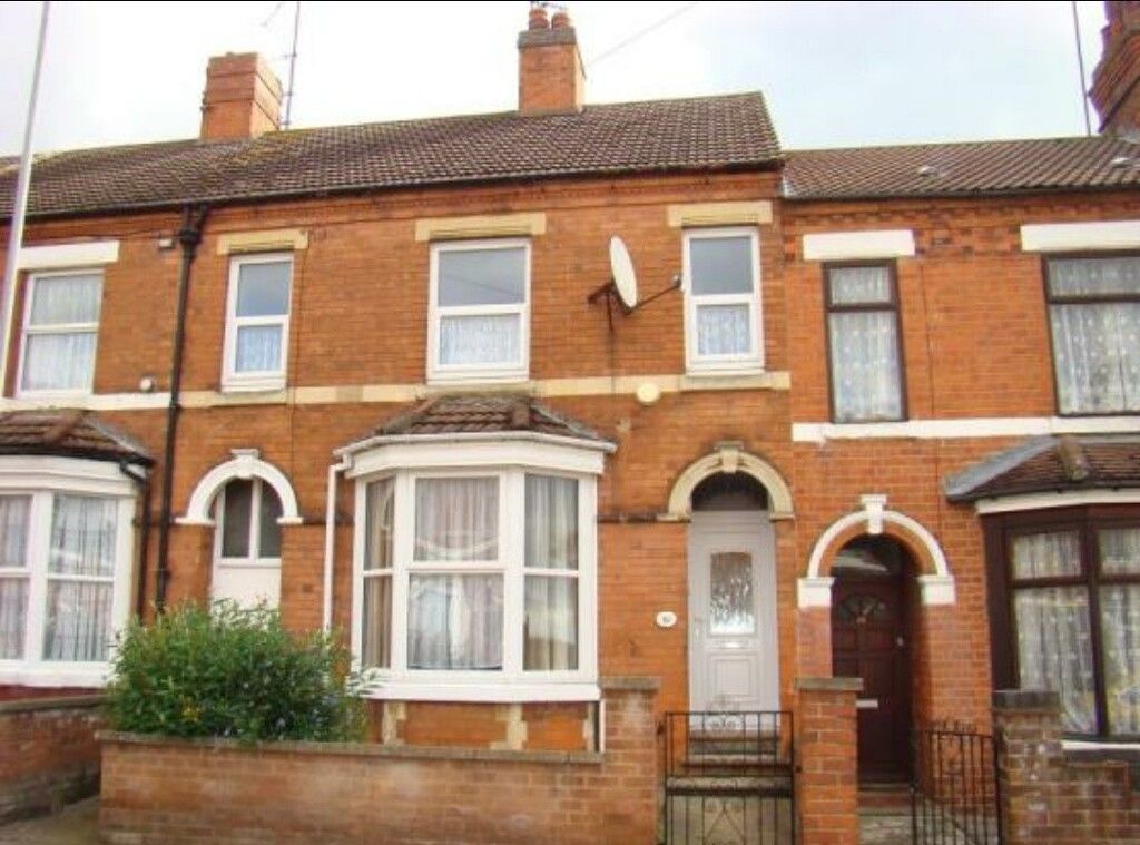 Property photo 1 of 17 108 Lettings