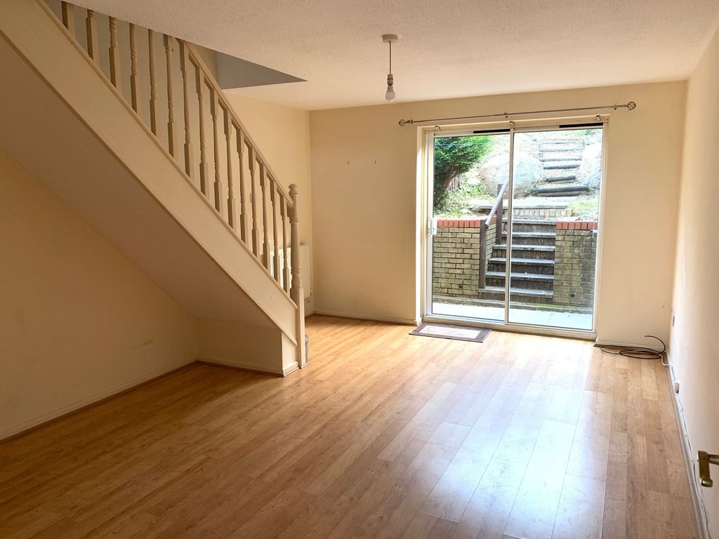 Property photo 2 of 7 Living Room Kenfig Hill