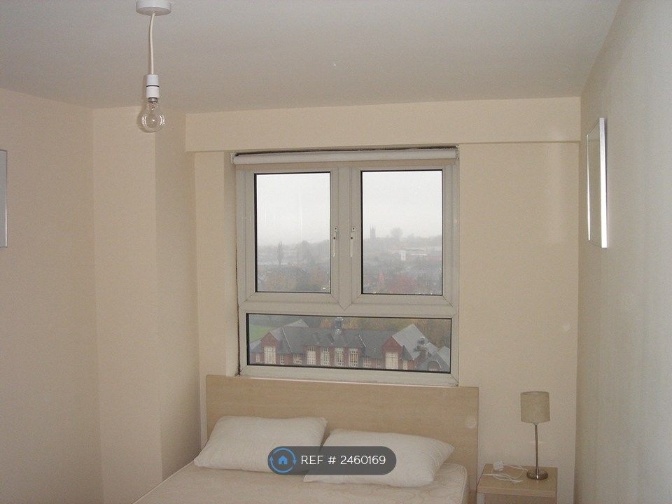 Property photo 3 of 12