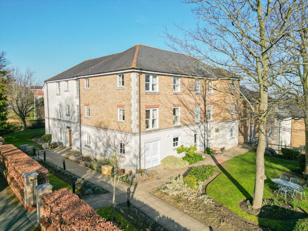 Property photo 1 of 9 3929041