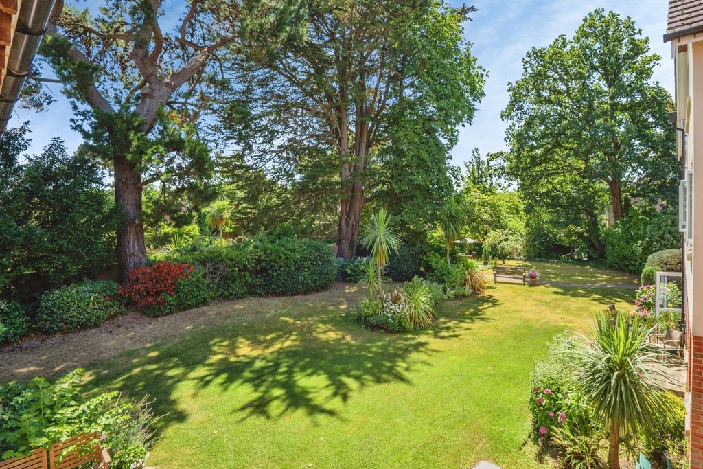 Property photo 2 of 12 Pbox-Img.Jpg