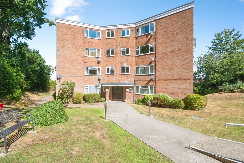 Property photo 1 of 15