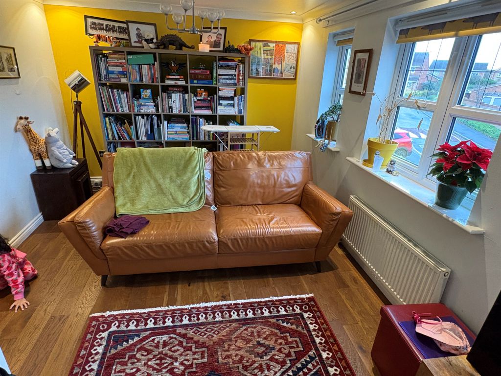 Property photo 2 of 10