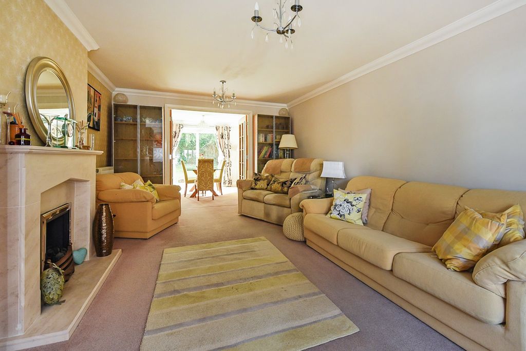 Property photo 3 of 18 Picture No. 21