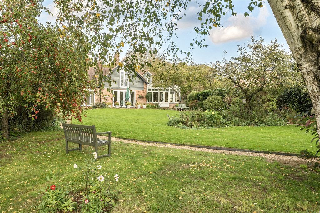 Property photo 2 of 39 Picture No. 07