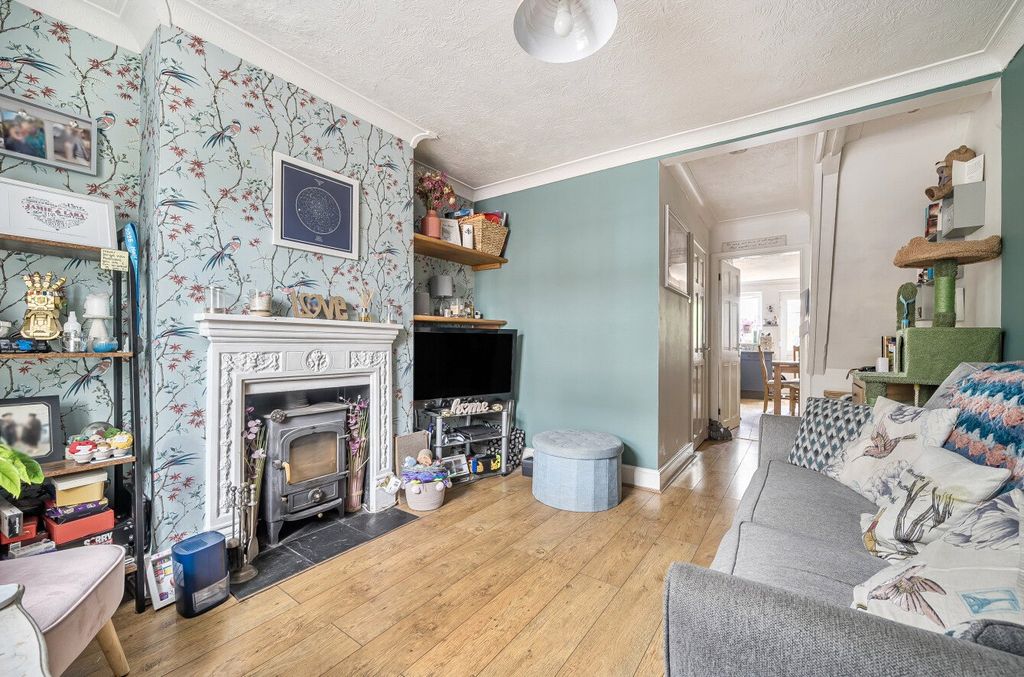 Property photo 2 of 10 Picture No. 22