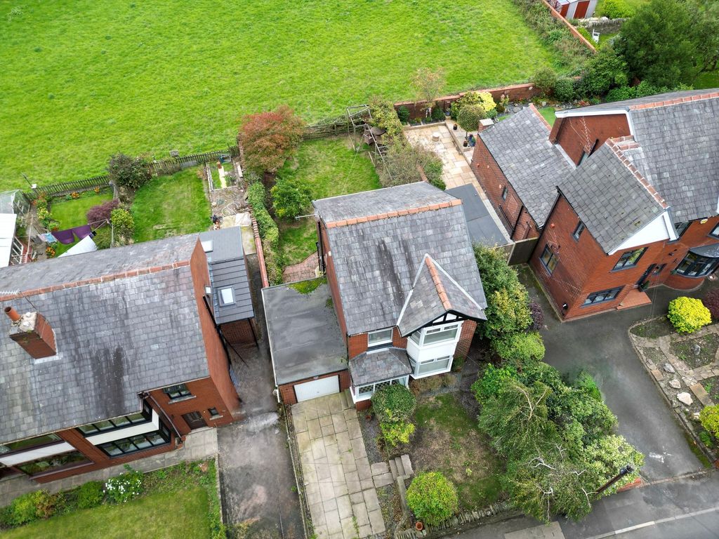 Property photo 1 of 25
