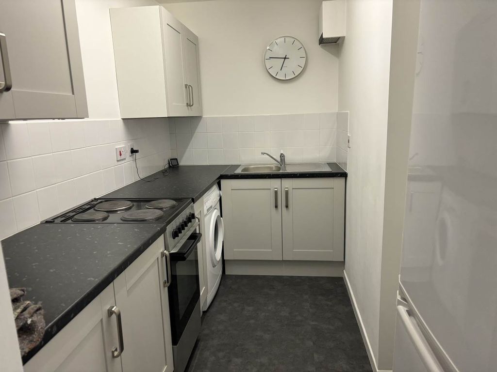 Property photo 2 of 8 Img_7851