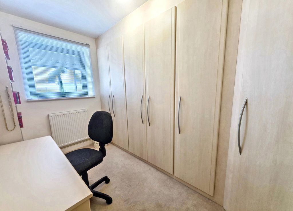 Additional image 6 of 3 bed flat for saleAzure West, Plymouth PL1