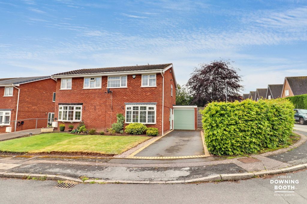 Property photo 1 of 23