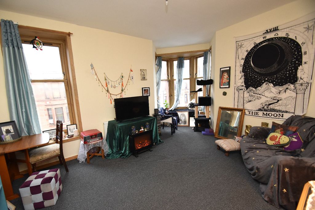 Property photo 2 of 16 4644032