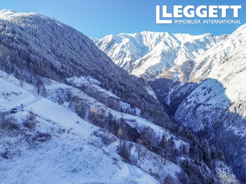 Property photo 2 of 5