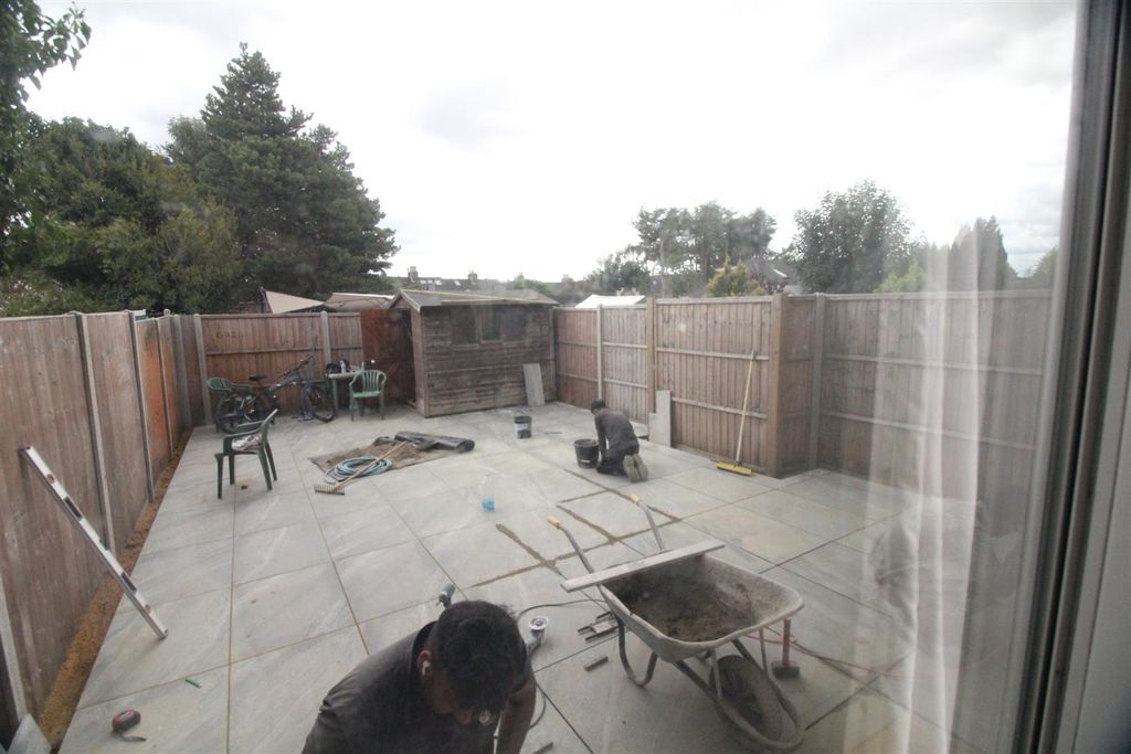 Property photo 3 of 7 6366861F-6C79-4594-9018-8C8E9B3F5CC7.Jpeg