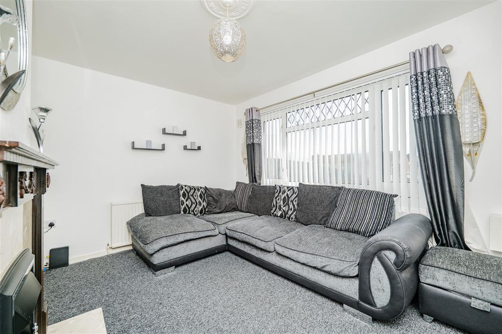 Property photo 2 of 24 P1377223.Jpg