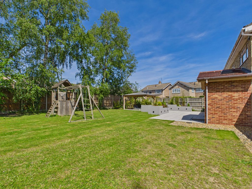 Property photo 3 of 31