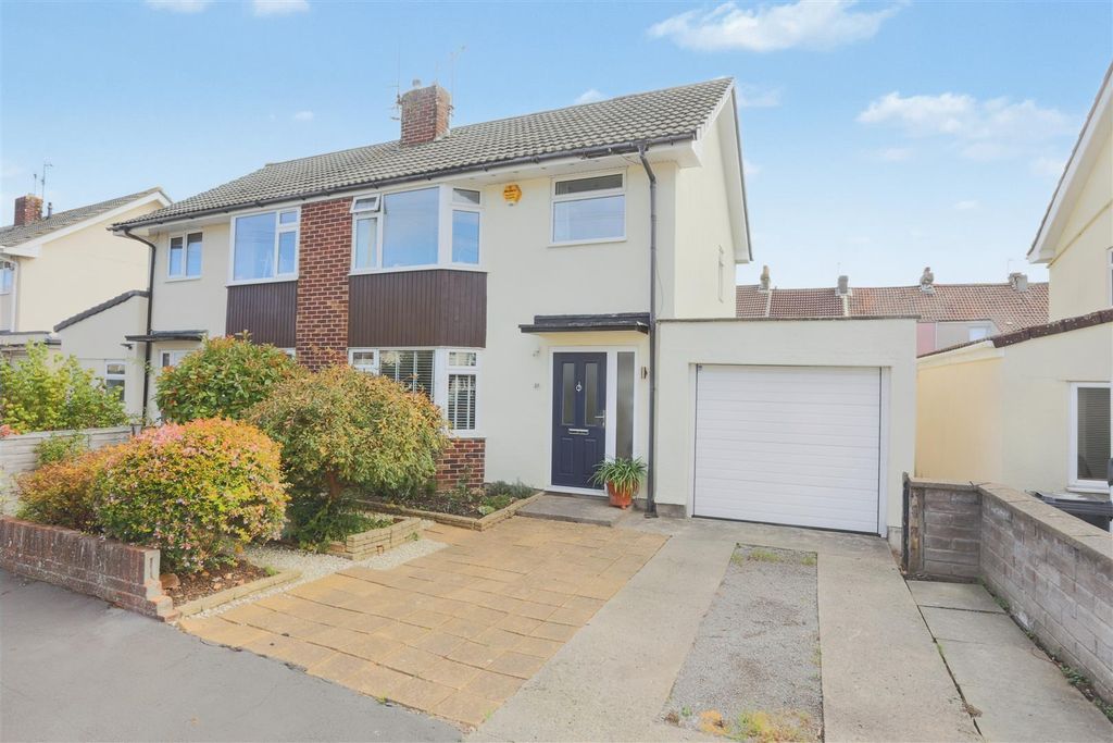 Property photo 1 of 20