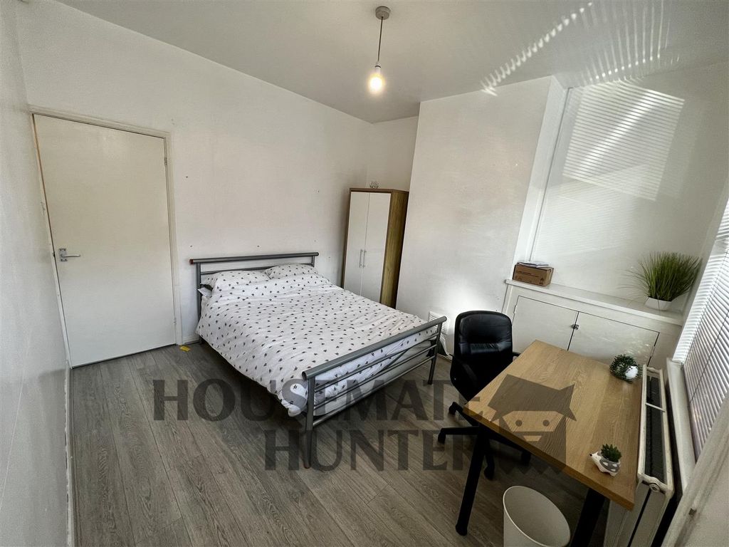 Property photo 1 of 9 Img_2563.Jpg