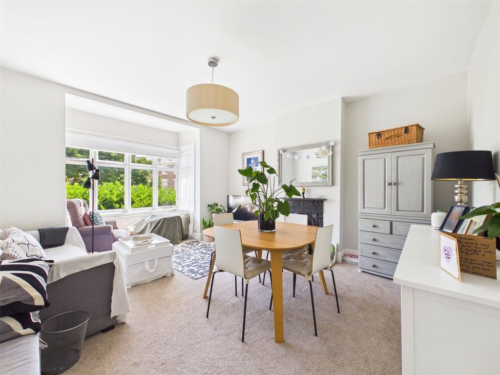 Property photo 1 of 10 Picture No. 06