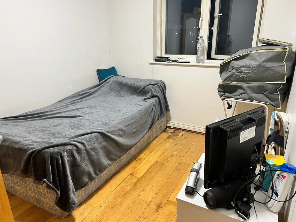 Property photo 1 of 1