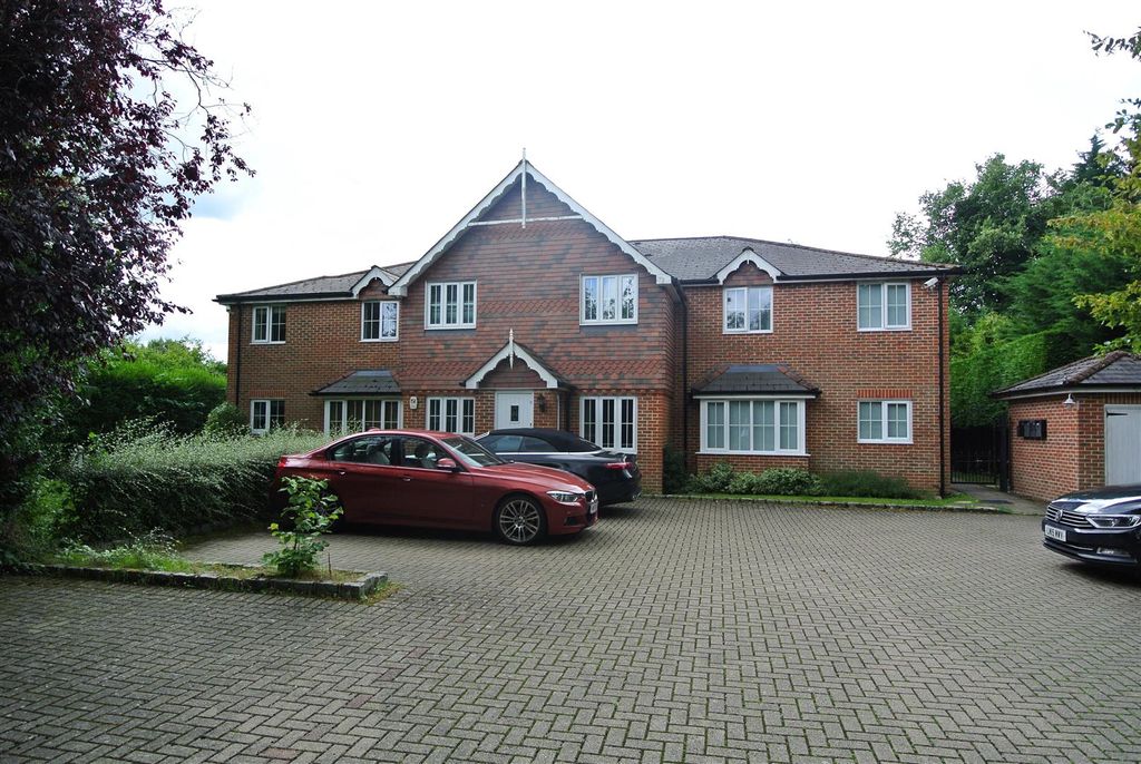 Property photo 1 of 16 Front 2.Jpg
