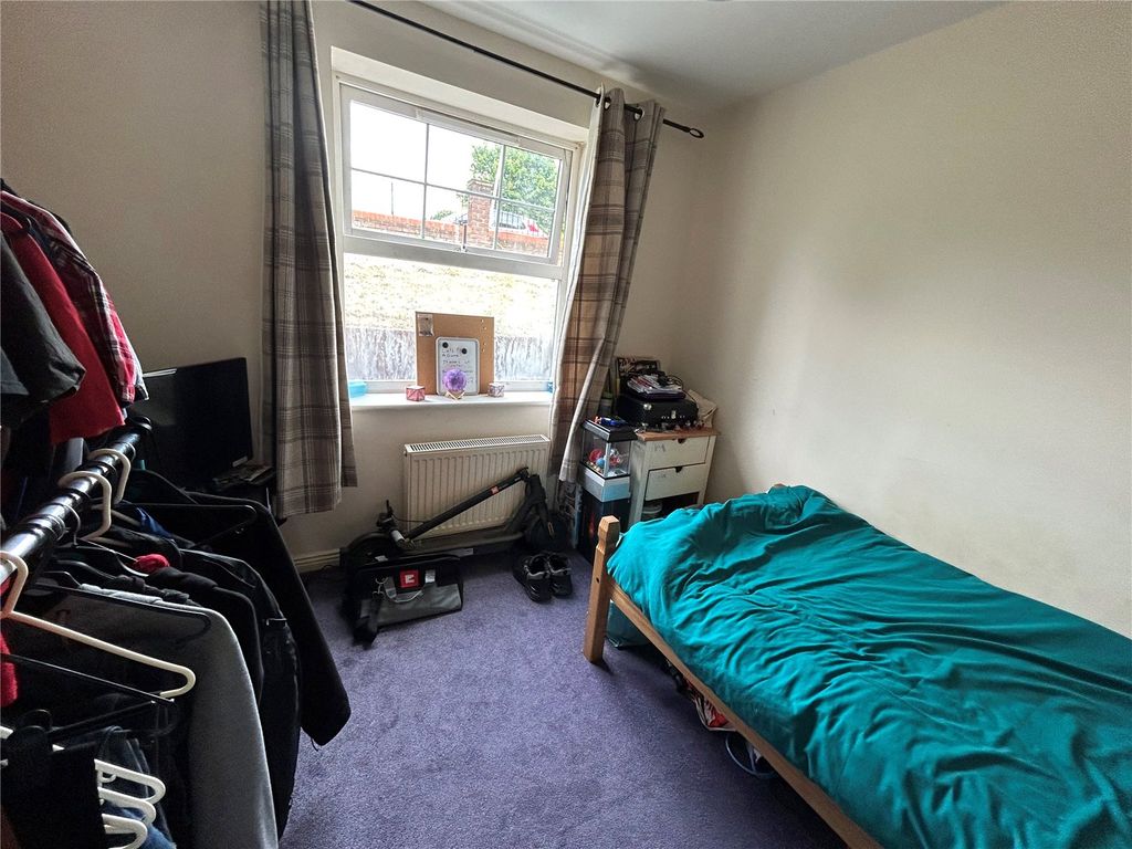 Property photo 3 of 8 Picture No. 02