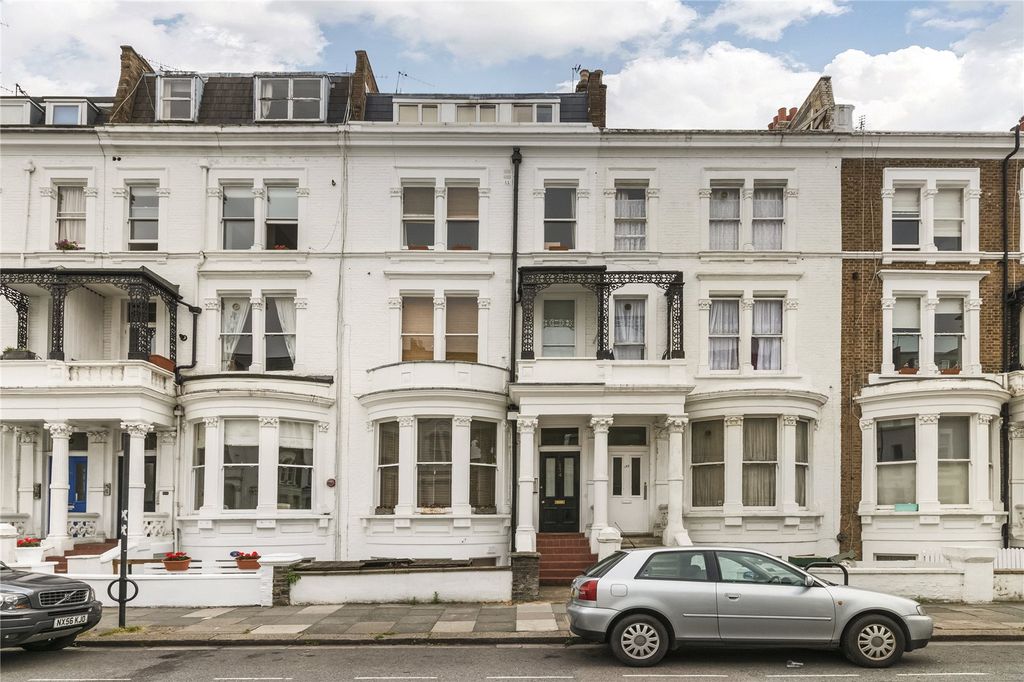 Property photo 2 of 6 Exterior