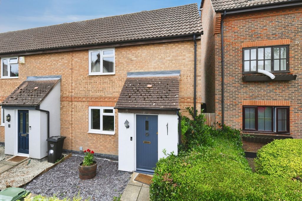 Property photo 1 of 11 Pbox-Img.Jpg