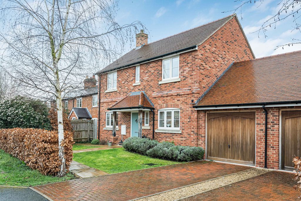 Property photo 1 of 26