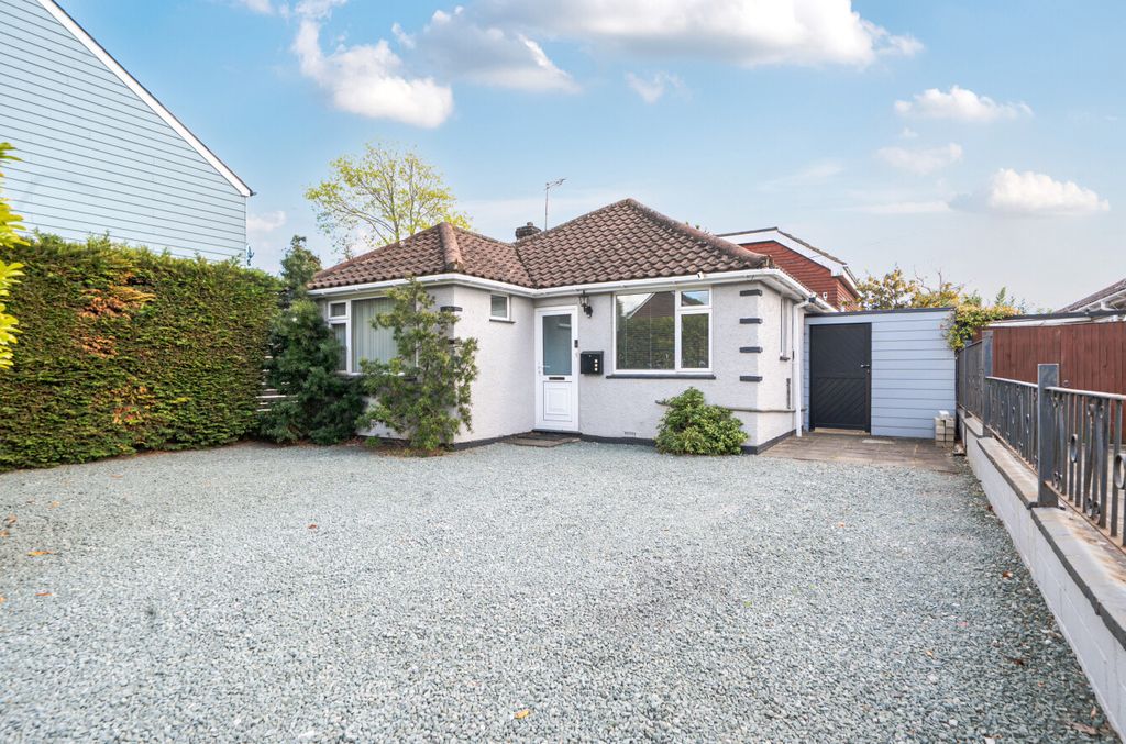 Property photo 1 of 17 1446989-22-69E63E...