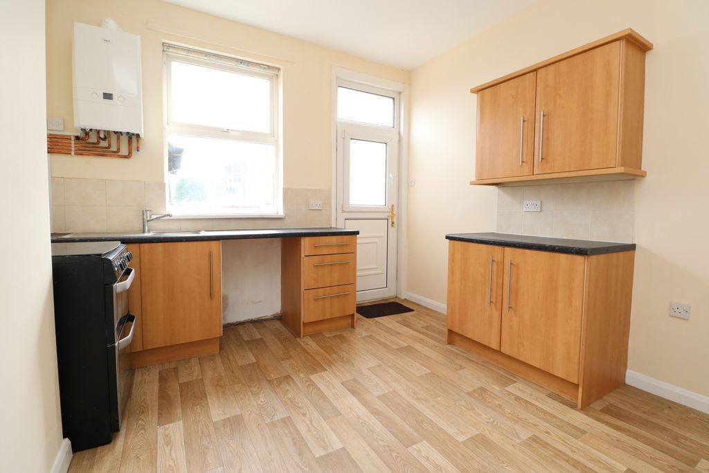 Property photo 2 of 8 Img_5197