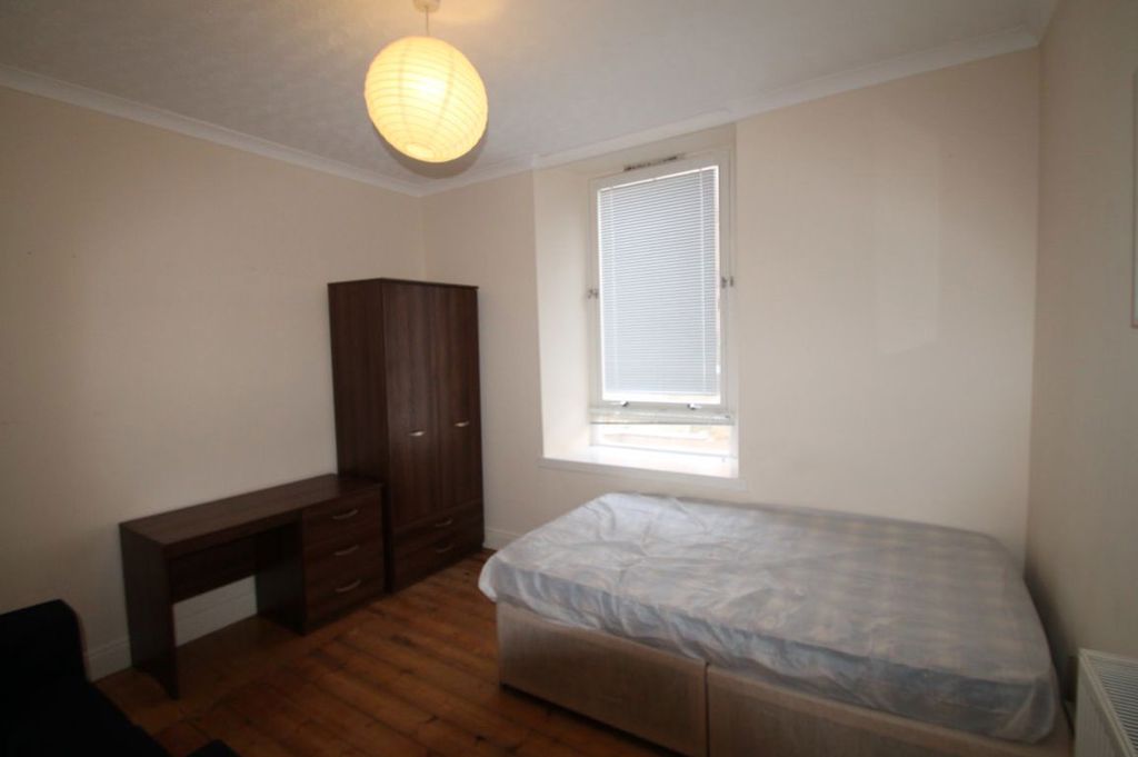 Property photo 3 of 3