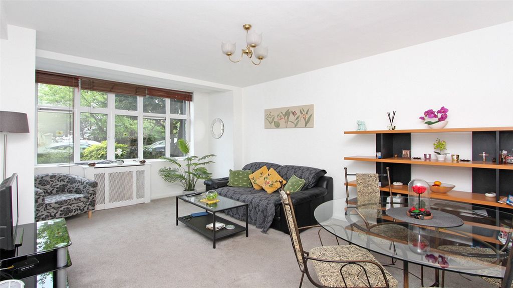 Property photo 1 of 12 Reception Room
