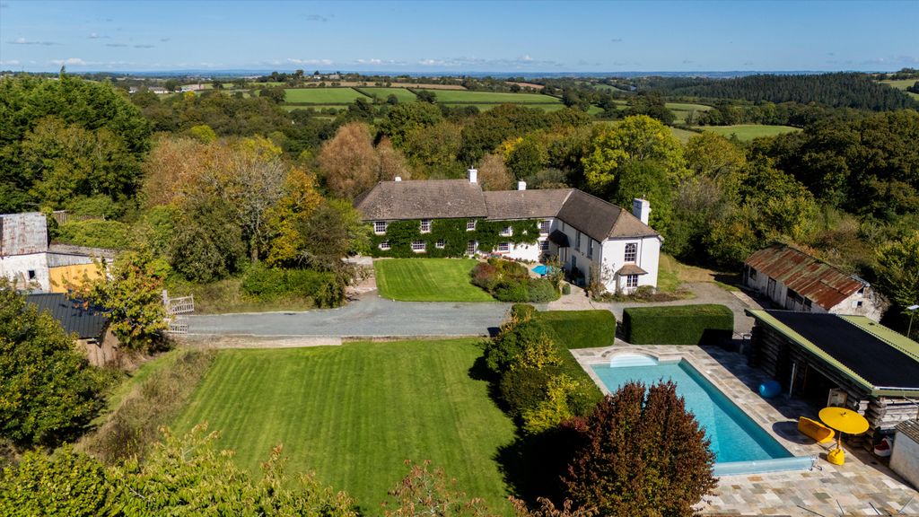 Property photo 1 of 26 Image