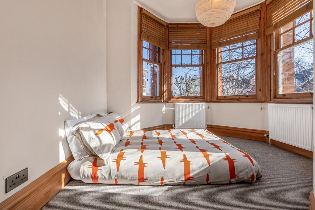 Property photo 3 of 39 Picture 3