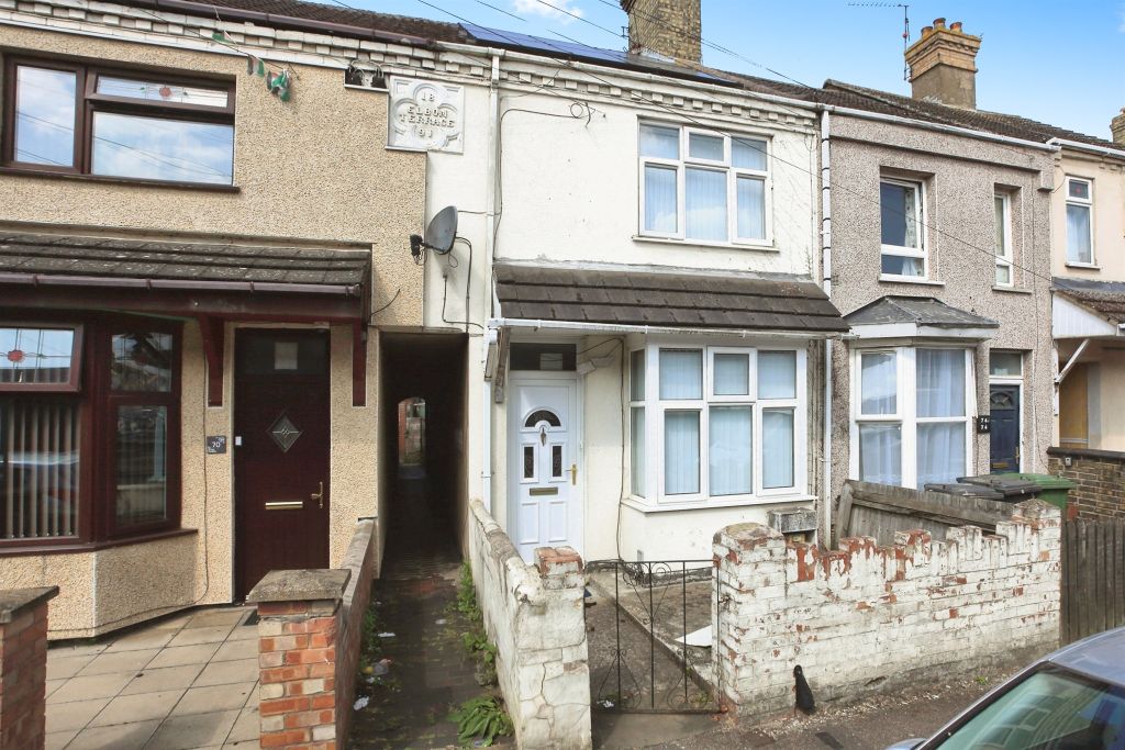 Property photo 1 of 12