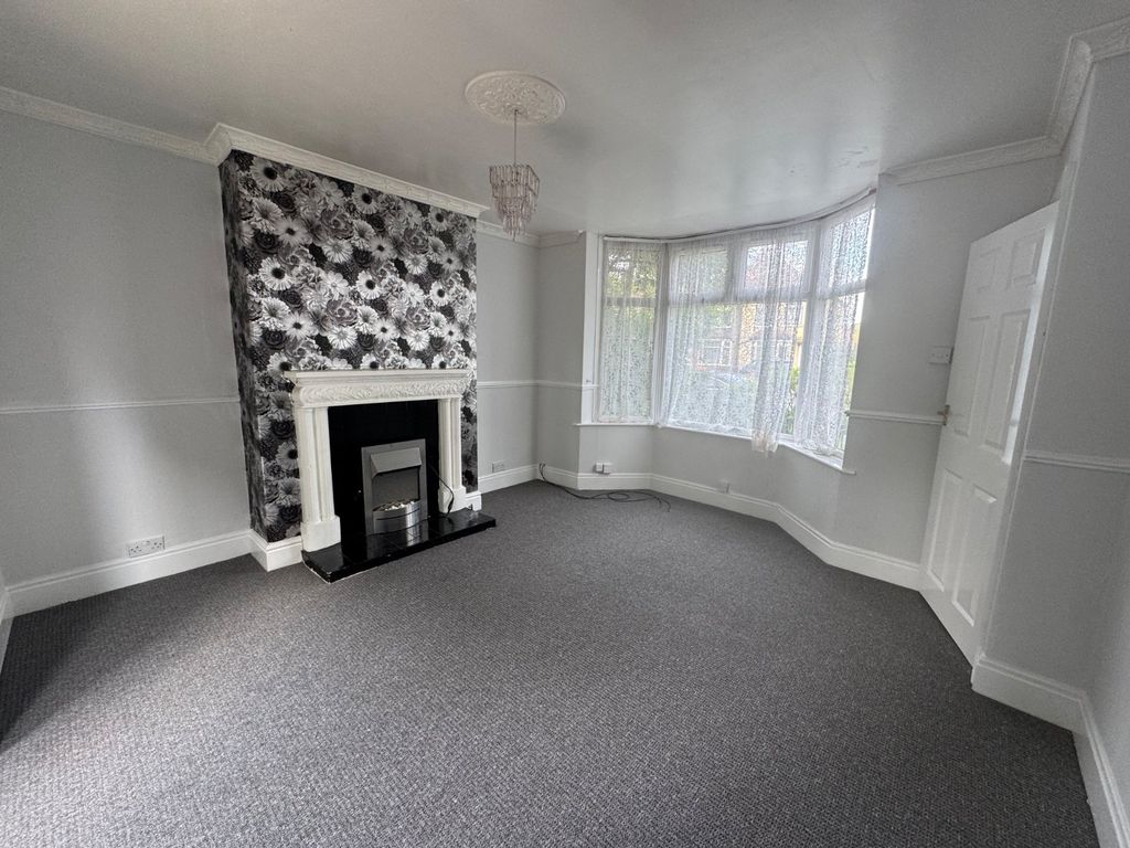 Property photo 2 of 7 Picture No. 04