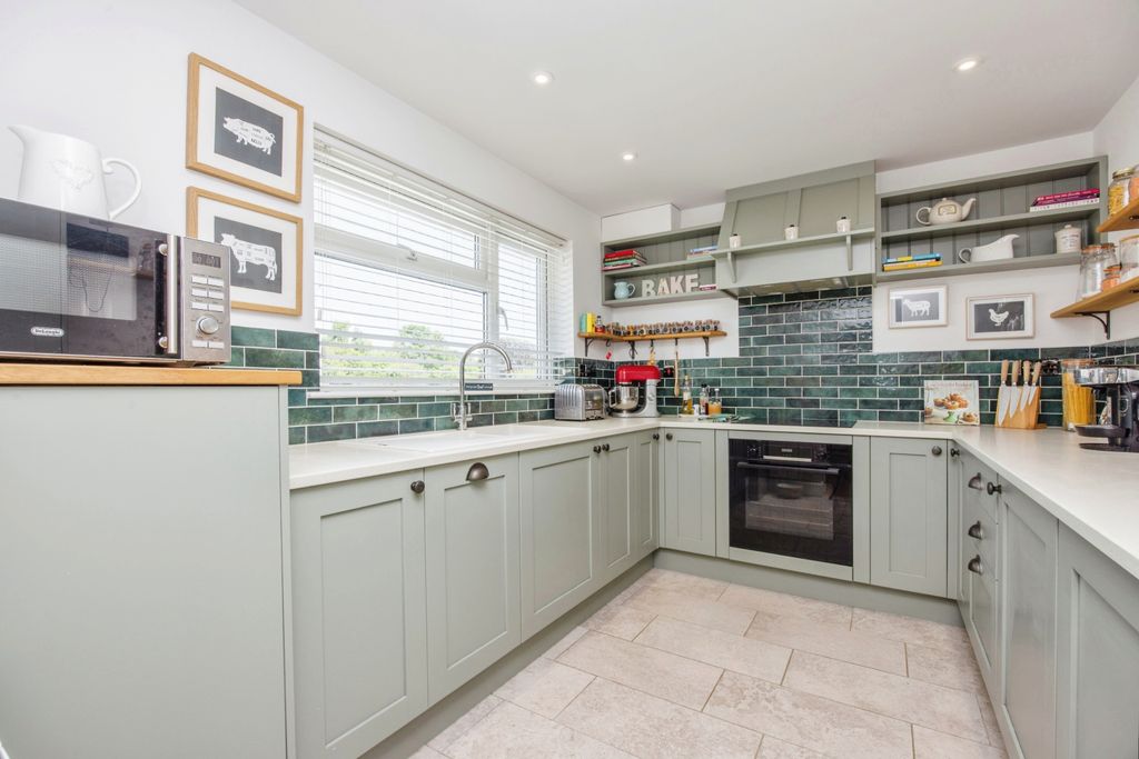 Property photo 2 of 16 Photography