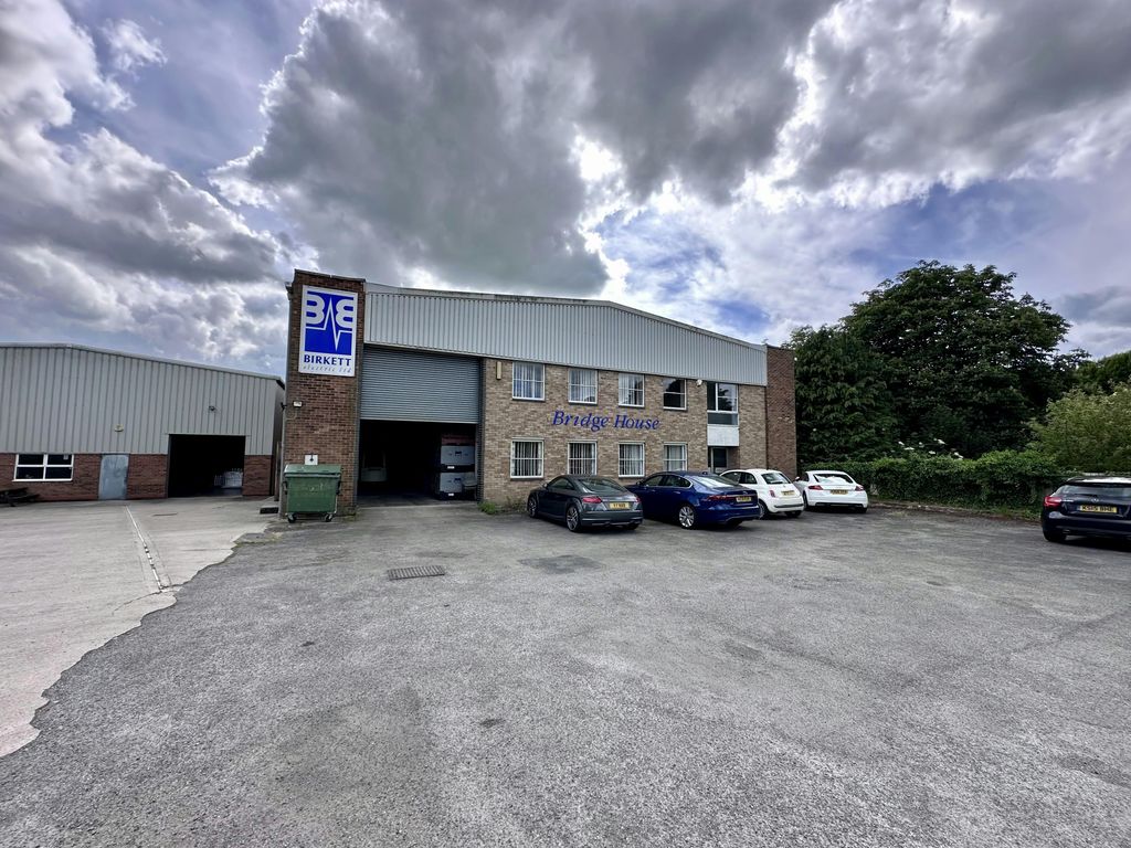 Property photo 3 of 11 Img_6582.Jpeg