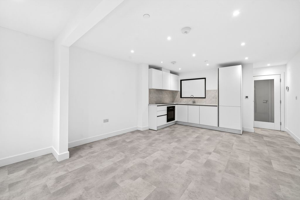 Property photo 2 of 10 Dsc08004