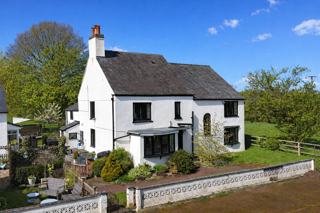 Property photo 2 of 45 Fronthouse