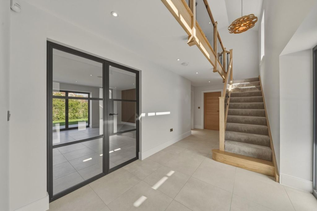 Additional image 17 of 5 bed detached house for saleMain Road, Plumtree NG12