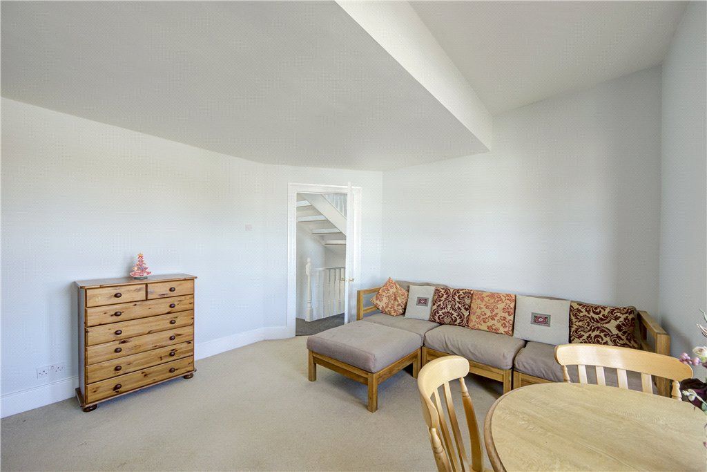 Property photo 3 of 12 Picture No. 07