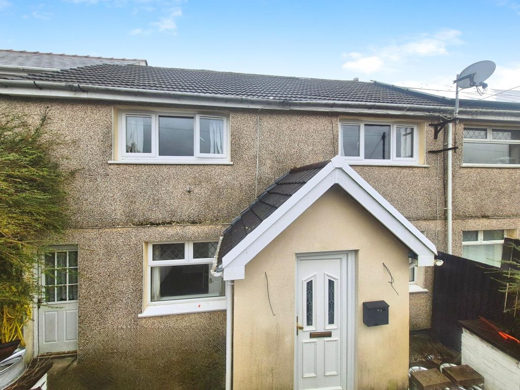 Property photo 2 of 15