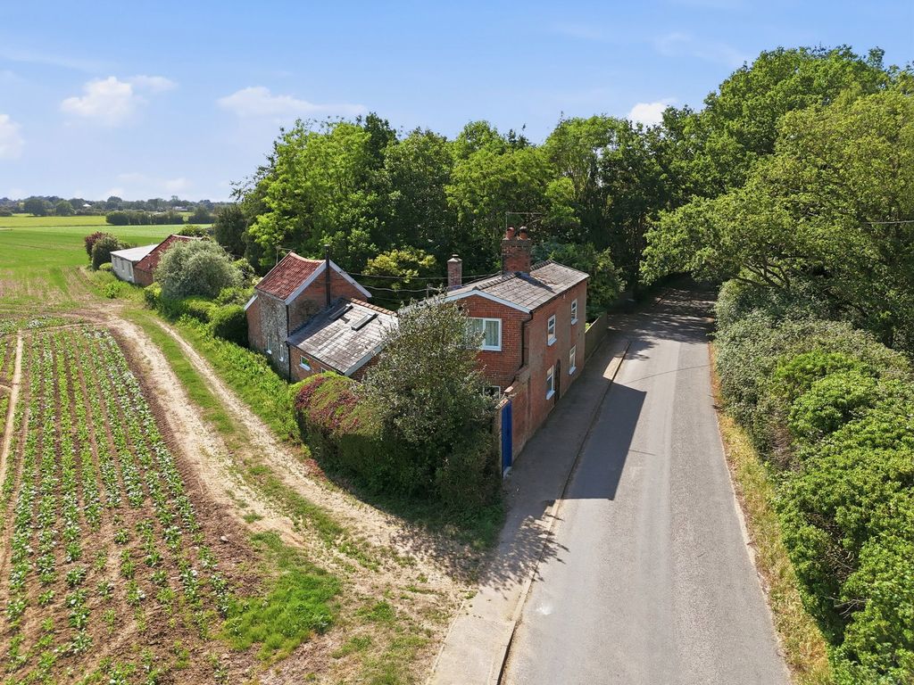 Property photo 1 of 38