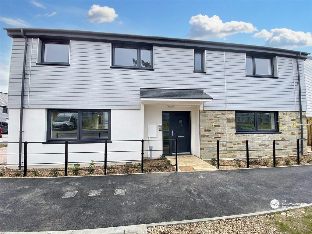 Property photo 1 of 14 Exterior