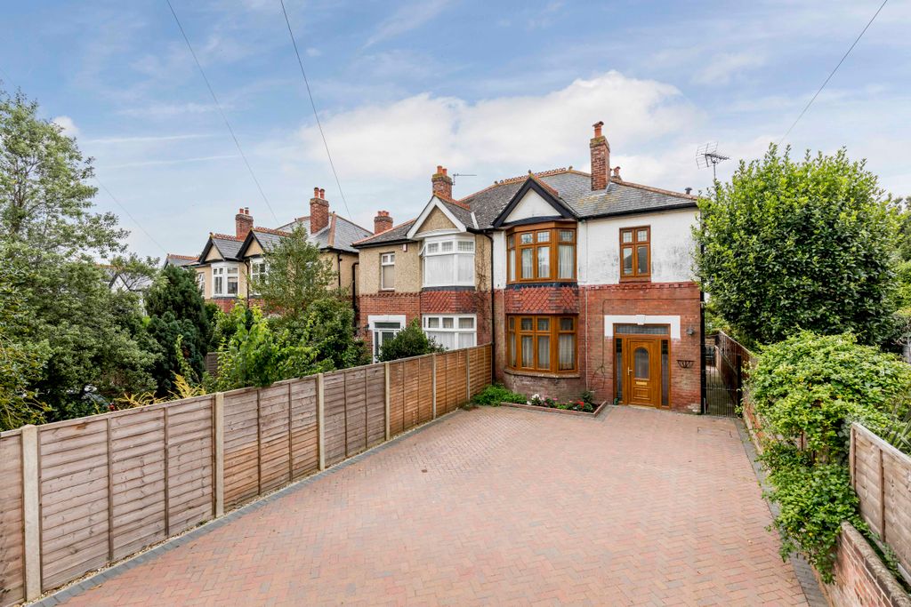 Property photo 1 of 14