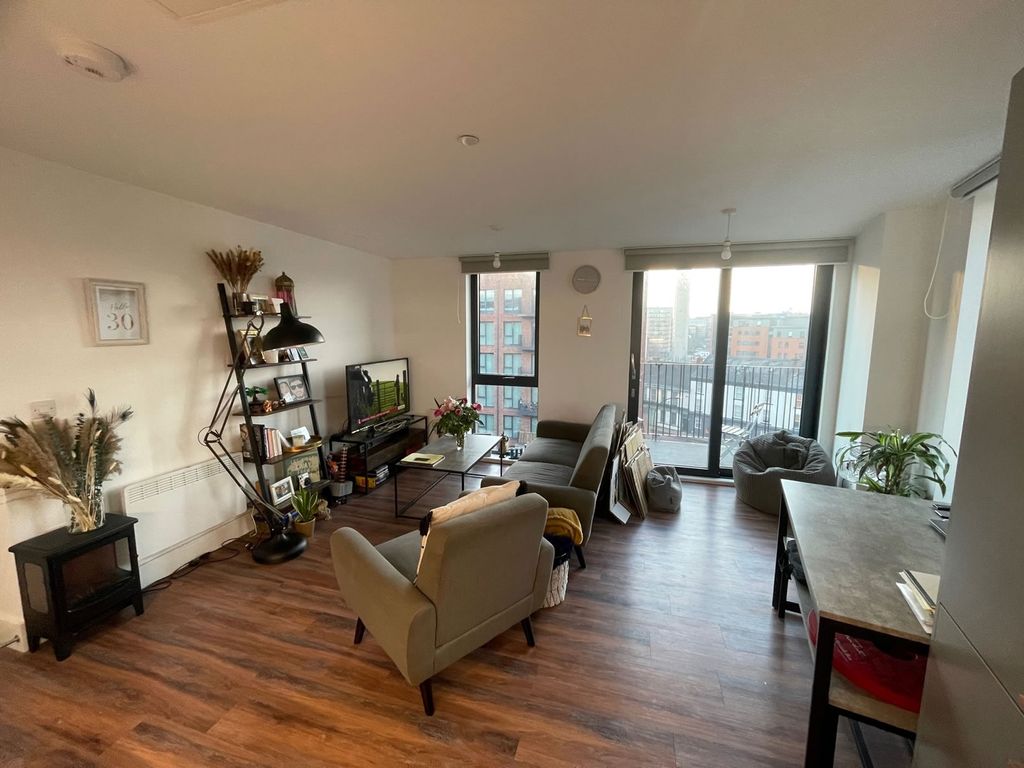 Property photo 2 of 11 Greatcentral848494899.Jpg